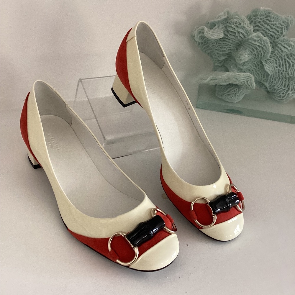NWT Gucci  Horsebit Accent Patent Leather & Suede Pumps Red & off White 7.5